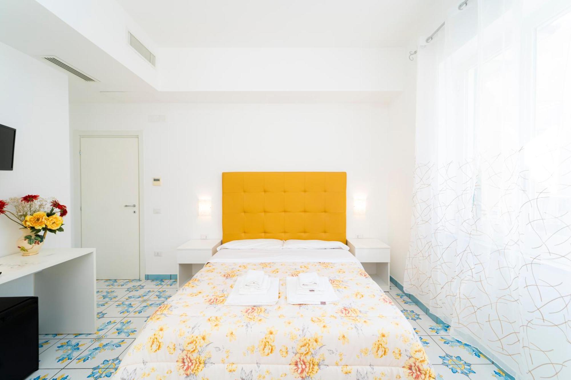 La Casa Di Aurora Hotel Maiori Eksteriør billede